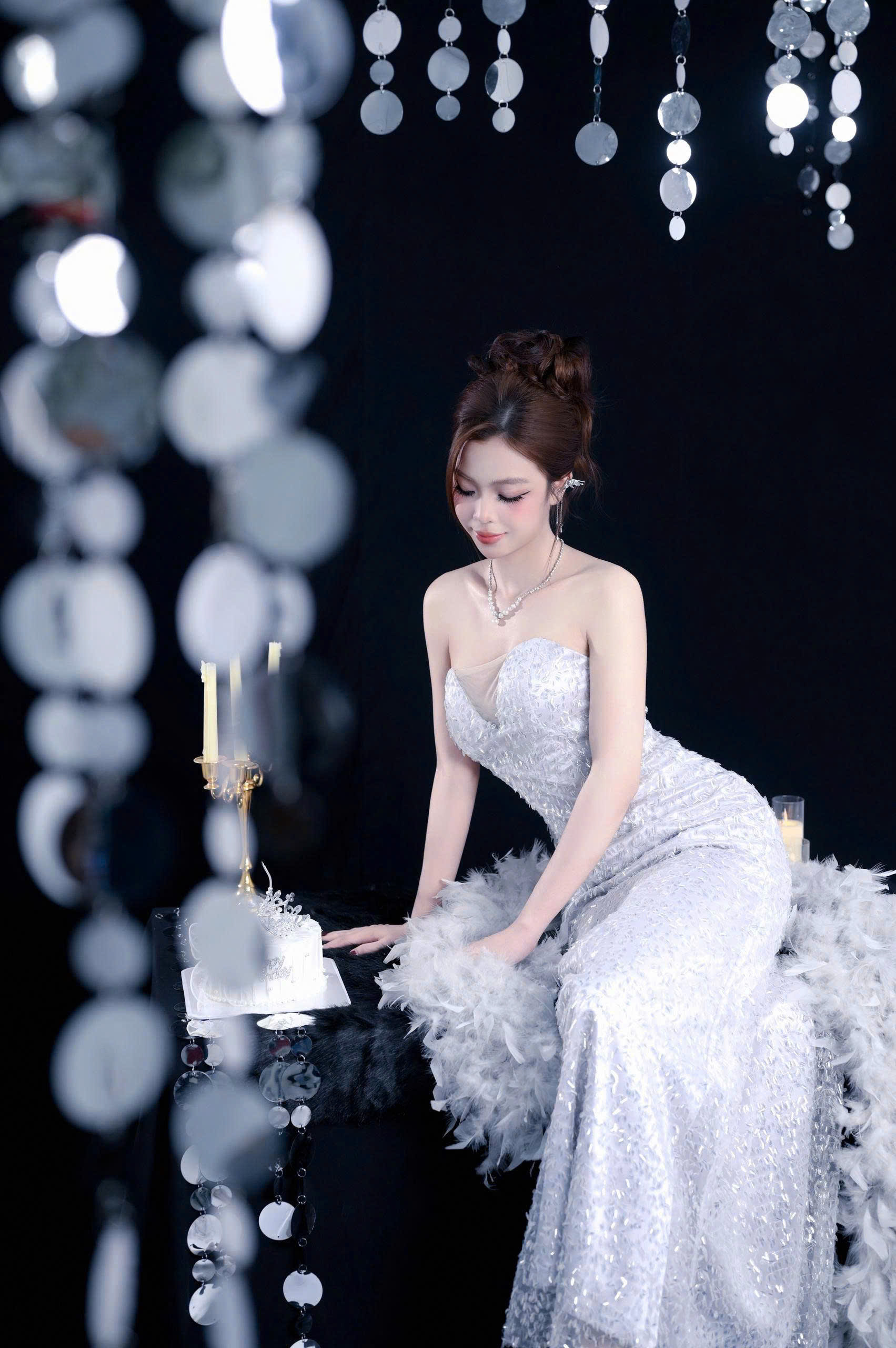 Hương Bùi — concept SLAY nổi bật